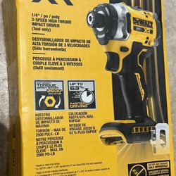 🔥NEW MODEL 🛑 DEWALT 20V MAX XR Cordless Impact Driver (Tool Only)