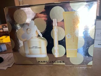 Marc Jacobs Daisy Gift Set