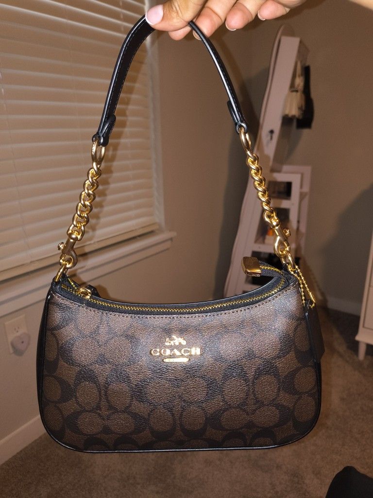 Coach Shoulder Bag