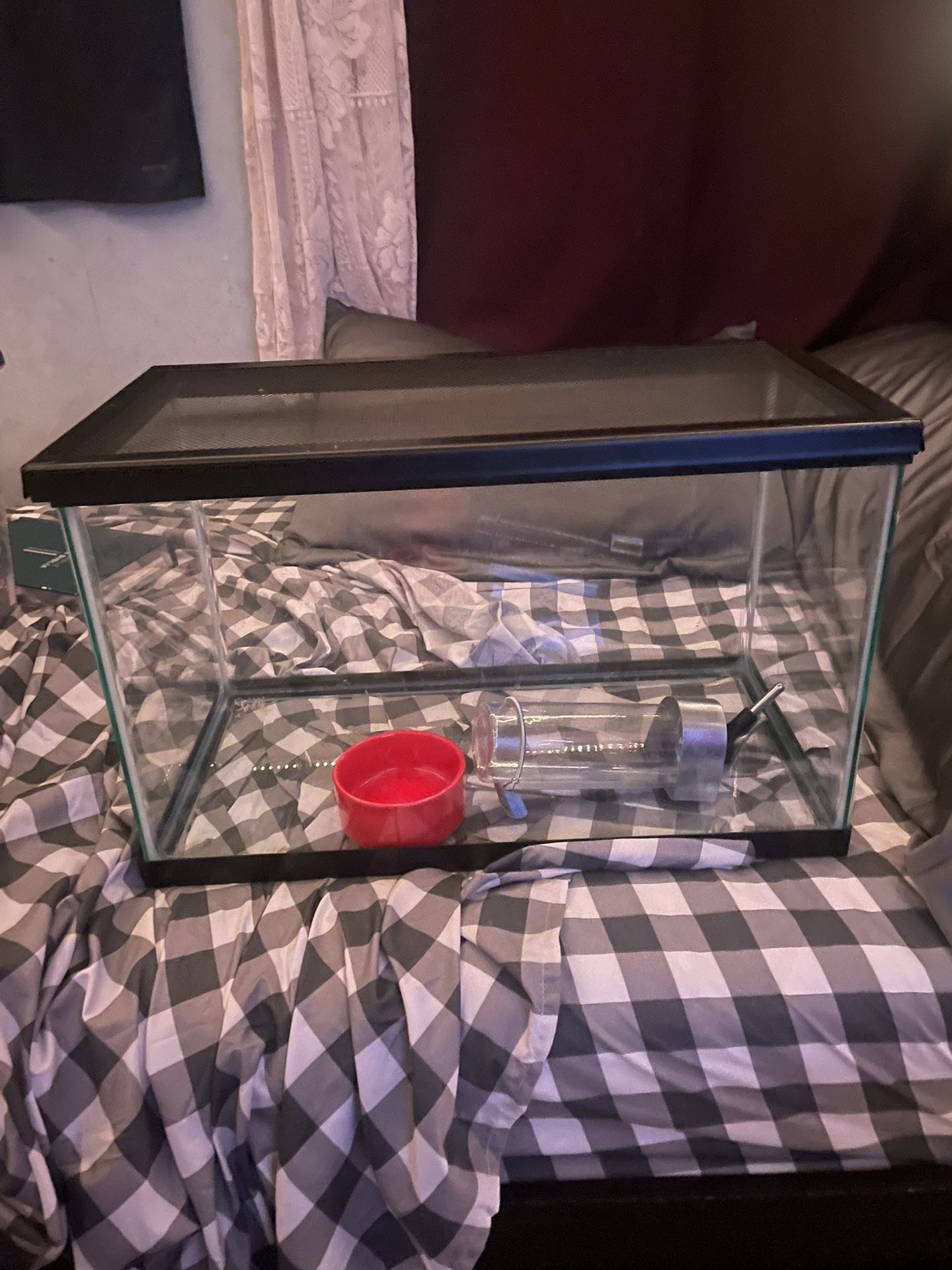 Hamster / Fish Tank