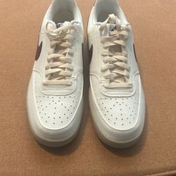 Nike Court Vision Low