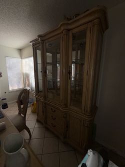 China  cabinet