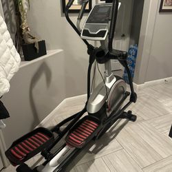 Elliptical Proform Endurance 720 E
