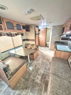Rv Travel Trailer 22ft $5500