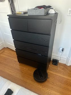 Black Dresser