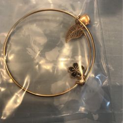 Gold Bracelet- Leaf, Heart And Leaf Charms