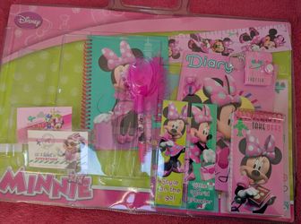 Disney Minnie stationary set