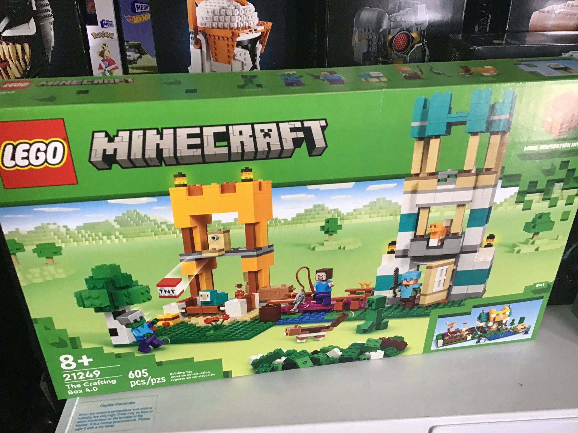 Lego Minecraft 21249 for Sale in San Diego, CA - OfferUp