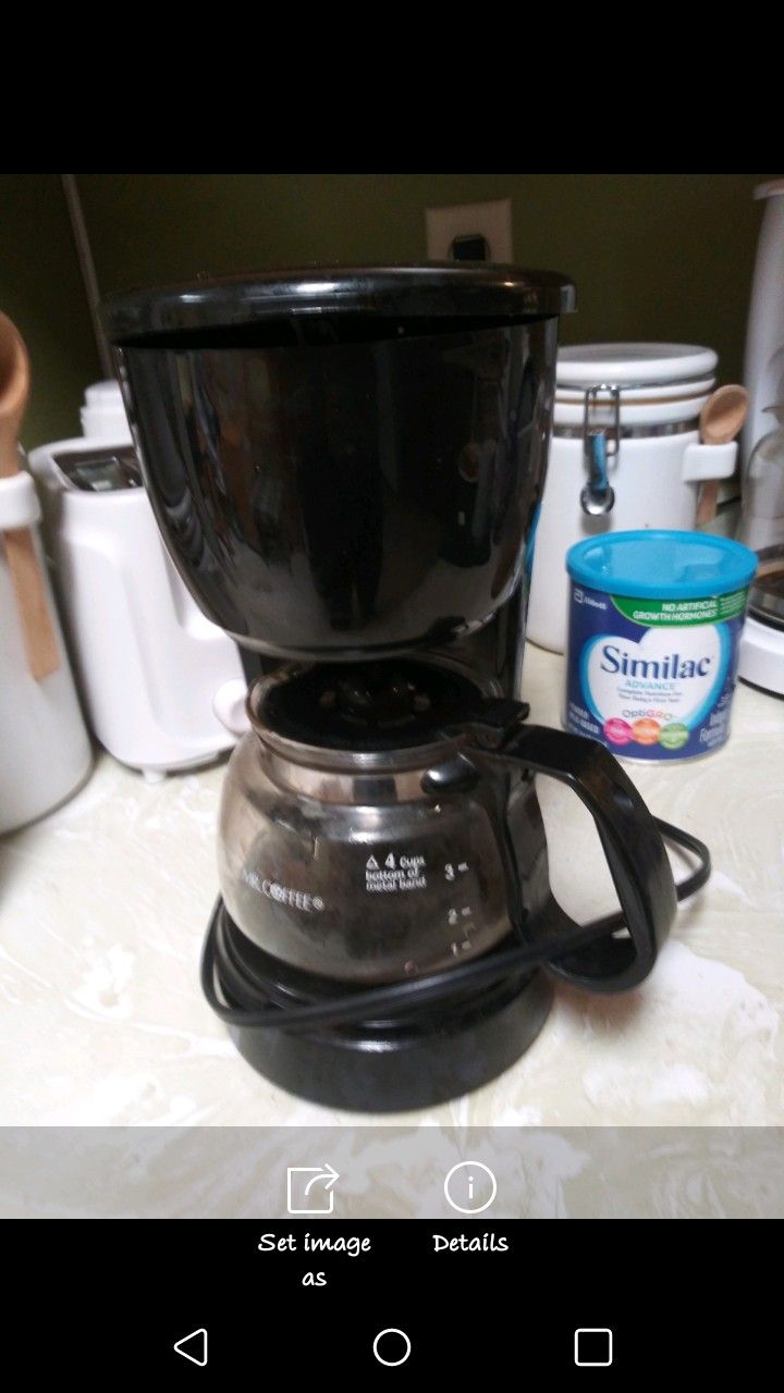 Coffee pot