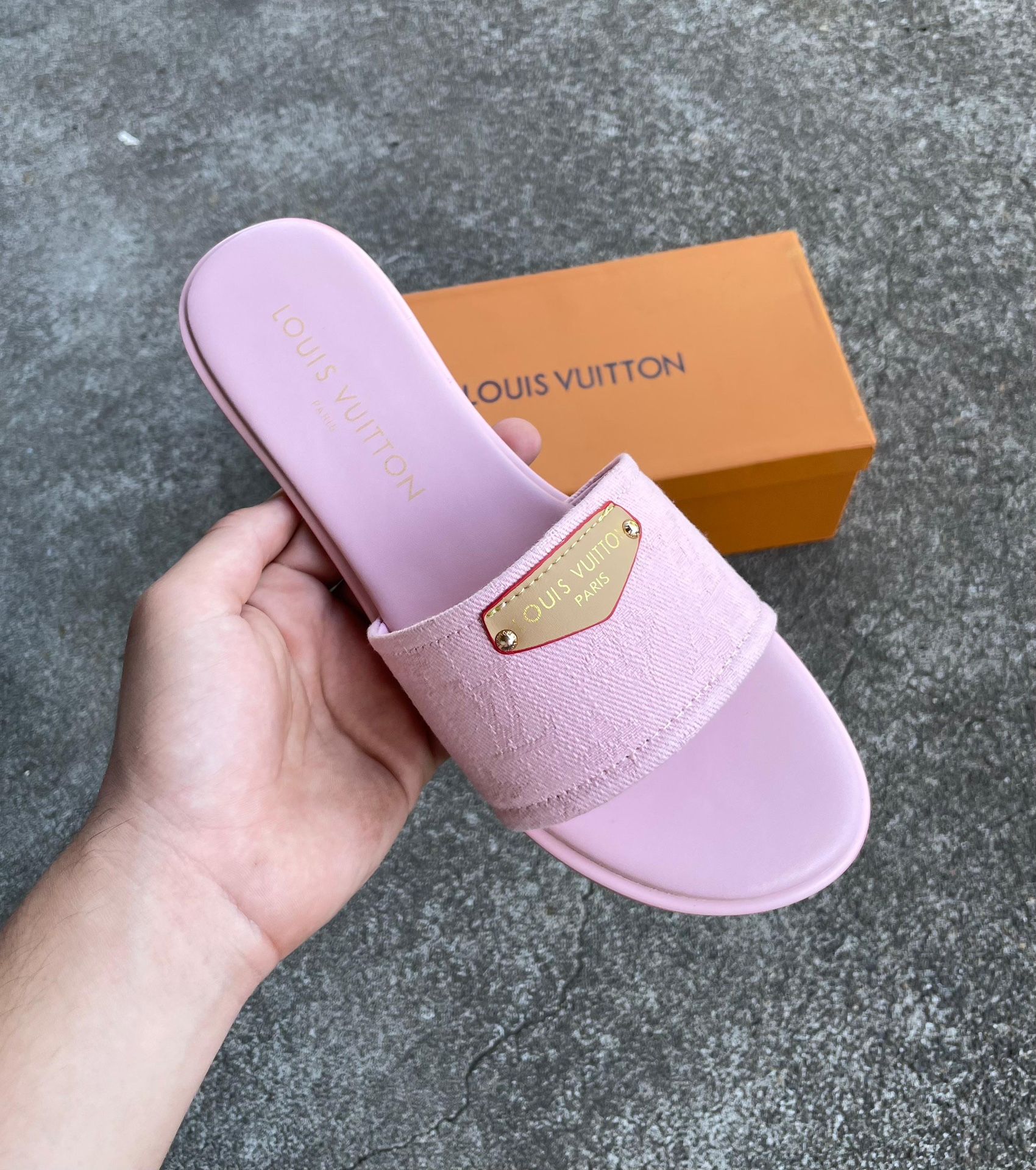 Lily Flat Mule