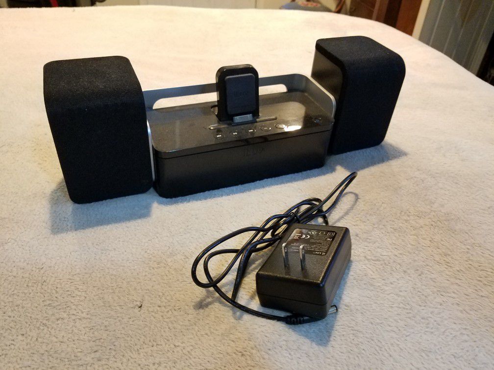 Iluv Speaker Audio Cube