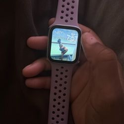 Apple Watch SE 