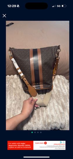 Mk Bucket Purse 80