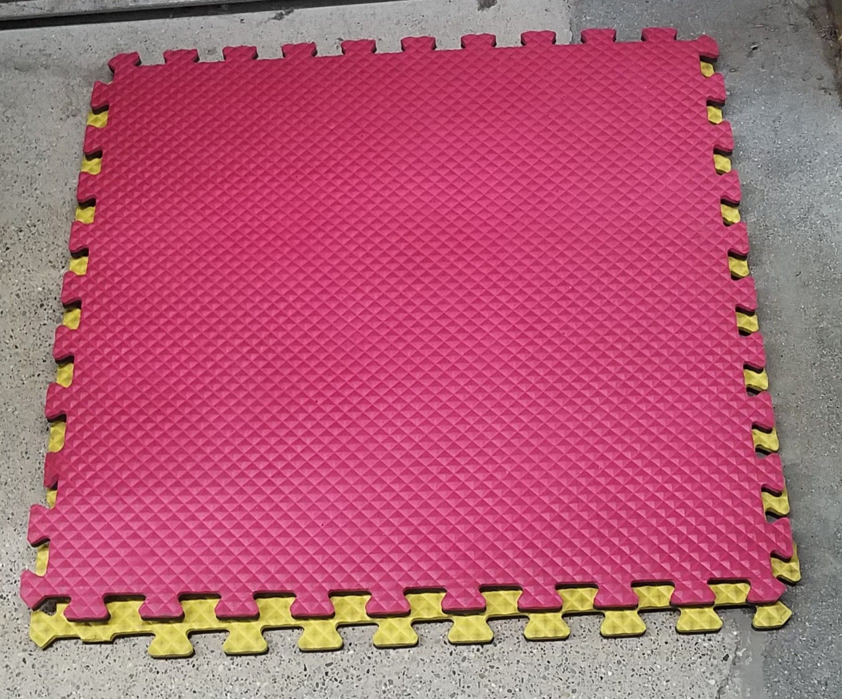 Interlocking Foam Tiles