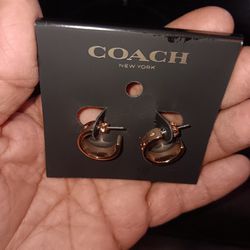 Coach Earings