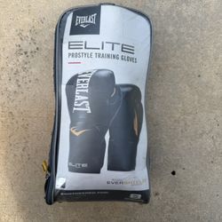 Boxing Gloves 