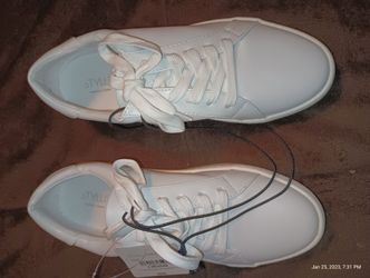 Memory Foam Sneakers 