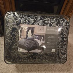 COMFORTER- IN -A-BAG