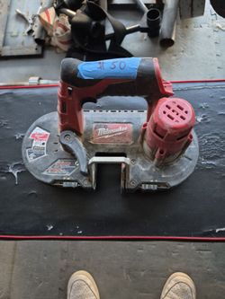 Milwaukee band saw
