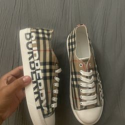 Burberry Shoes