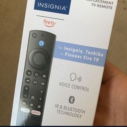 Brand New Insignia Tv Remote Also Works With Roku Tv 