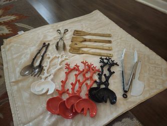 Huge Lot Of Kitchen and Dining tools & gadgets 