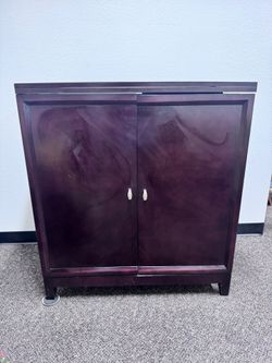 Mahogany bar cabinet
