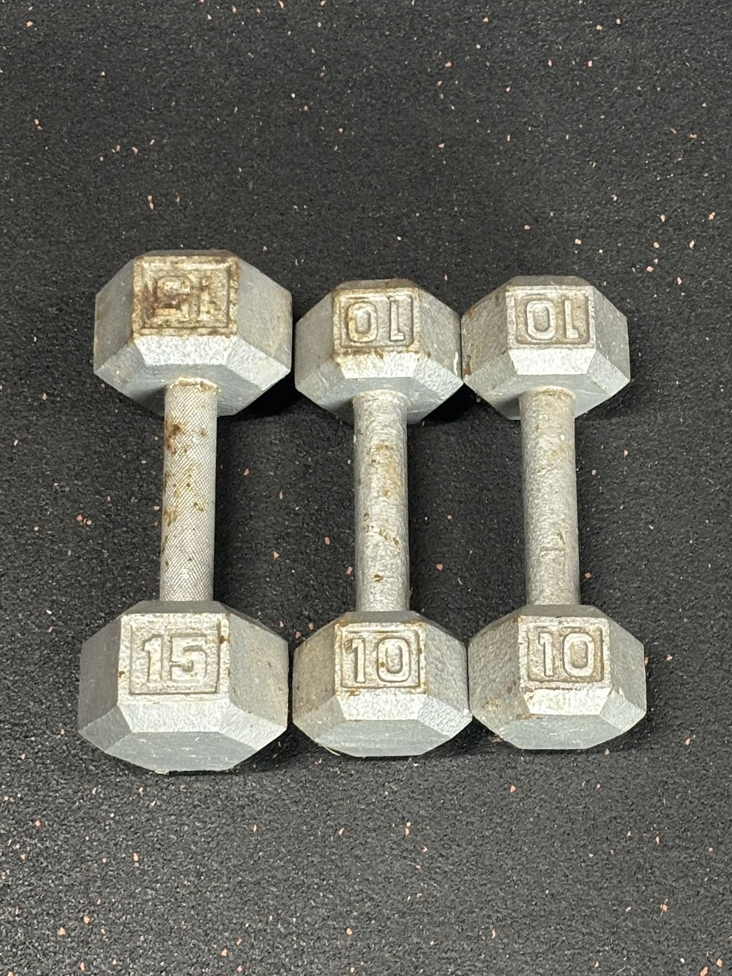3 Dumbbells