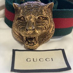 Gucci Men Feline Buckle Belt 