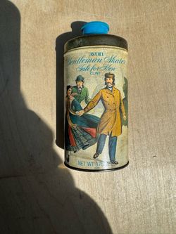 Avon, Gentleman Skater Talc for Men, Vintage Avon Tin, Home Decor, Bathroom Decor, Vintage Tine,Empty 