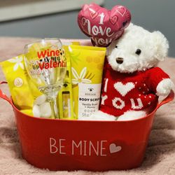 Valentine’s Day Gift Basket!