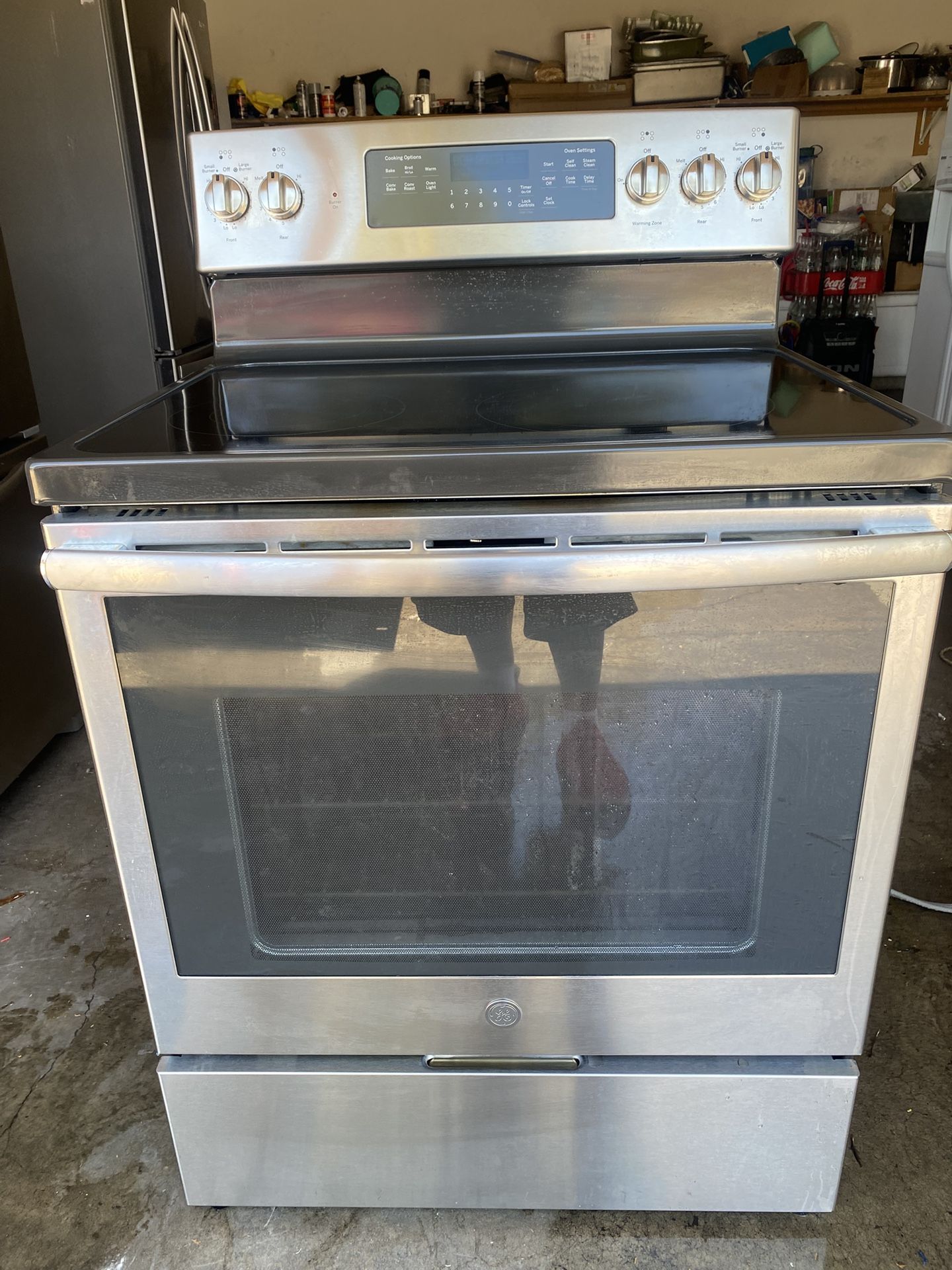 Stove And Refrigerator