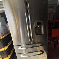 GE Profile Refrigerator 