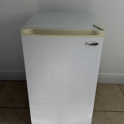 Mini Fridge Premium Good Condition