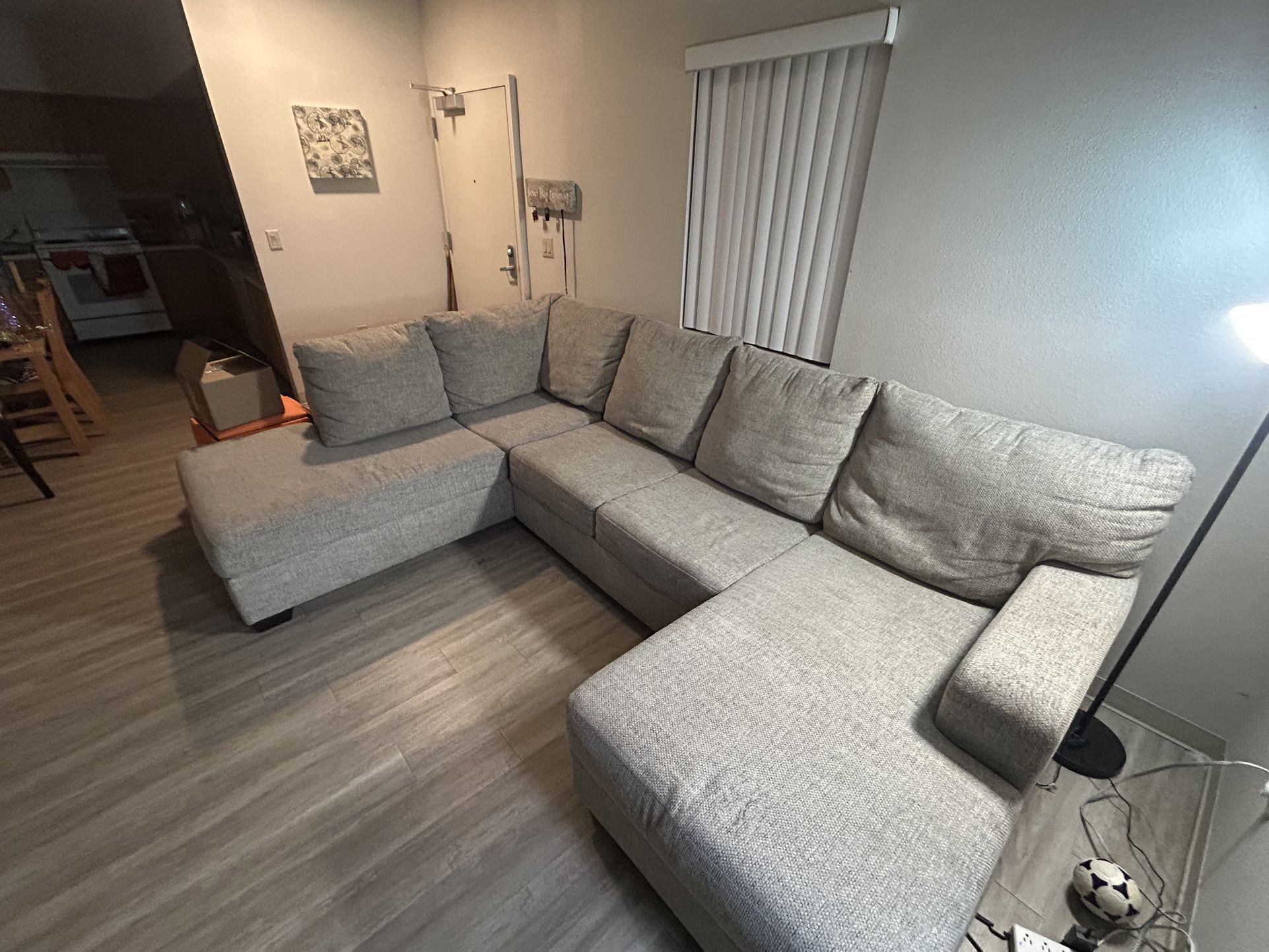 Sectional Sofa