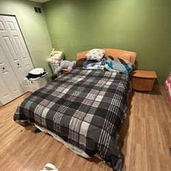 Queen Wooden Bed Frame with Nightstand