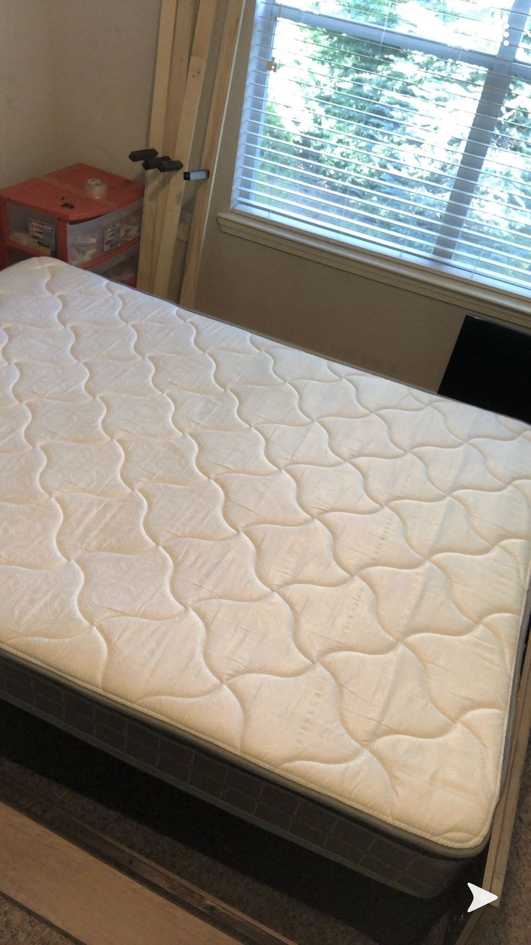 Queen Sized Mattress And Box Spring