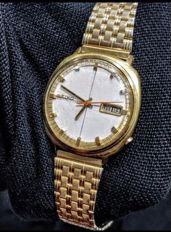 Seiko Vintage Collectible 21 Jewels Weekdater Automatic Men's Watch