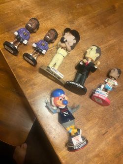 Lot of 6 Sports Bobblehead Figures