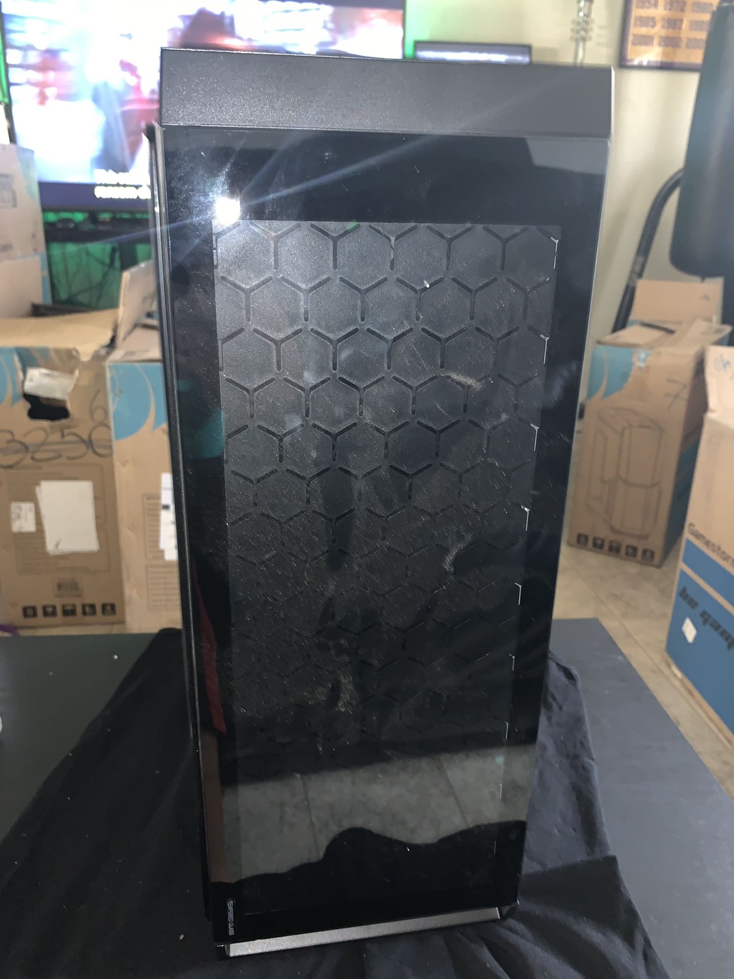 DIYPC Vanguard-V8-RGB Black Dual USB3.0 Steel/ Tempered Glass ATX Mid Tower Gaming Computer Case w/Tempered Glass Side Panel and Pre-Installed 4 x RG