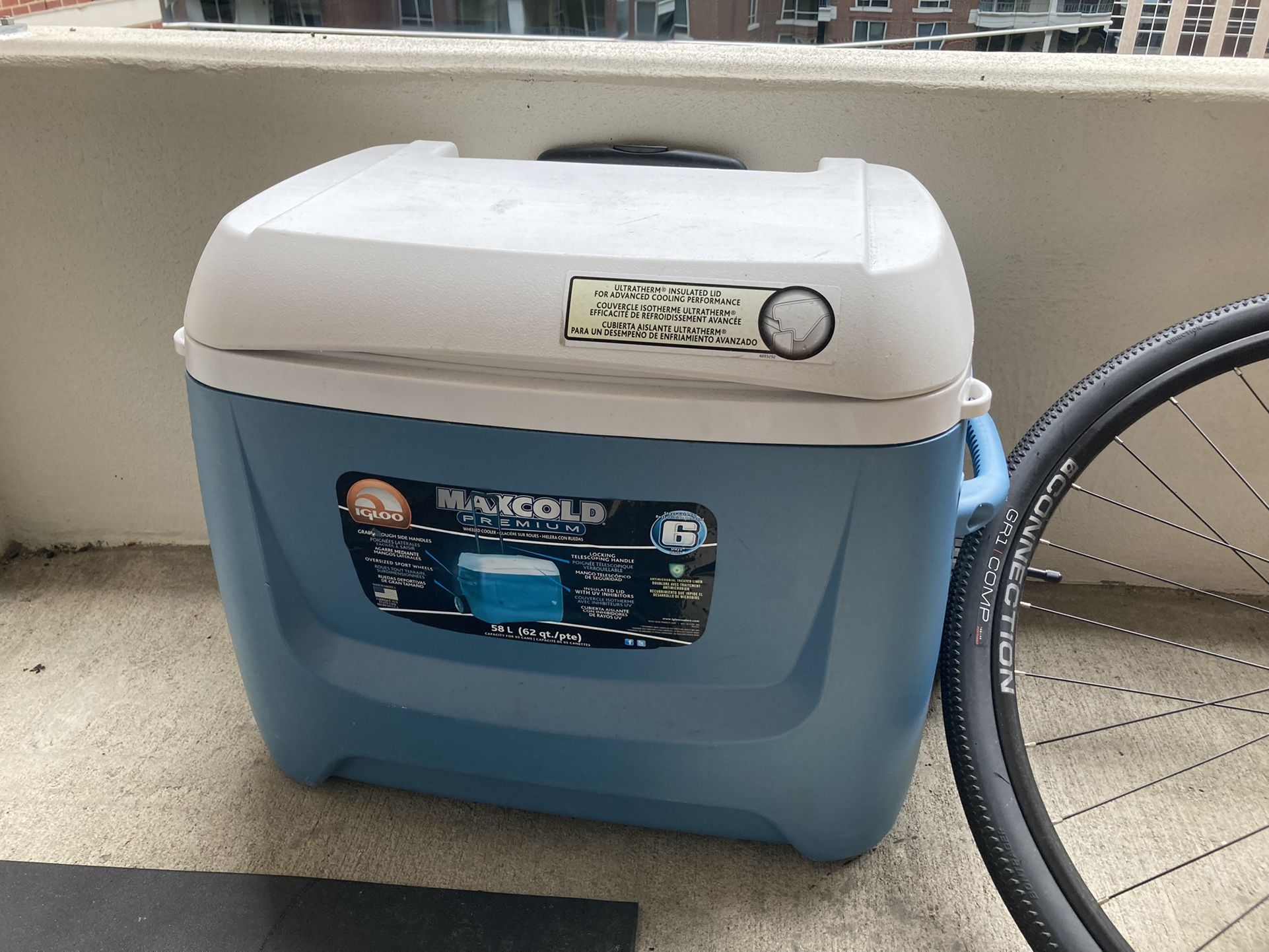MaxCold Cooler 