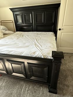 King Panel Bed bedroom Set