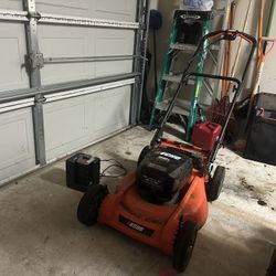 Echo battery operated Lawnmower  58V 4.0ah