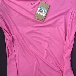 Size M pink dri drift/ training tee