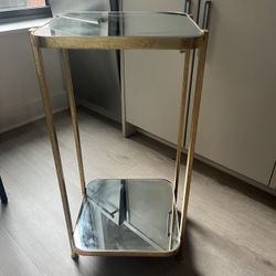 Side table gold