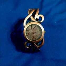 Beautiful Vintage Women's Wrist Watch
