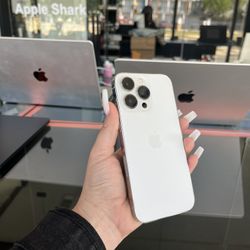 Apple iPhone 13 Pro 256GB AT&T/Cricket 90 day warranty! We offer financing!