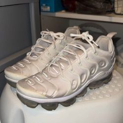 Nike Vapormaxes
