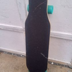 Generic Longboard In Excellent Condition 