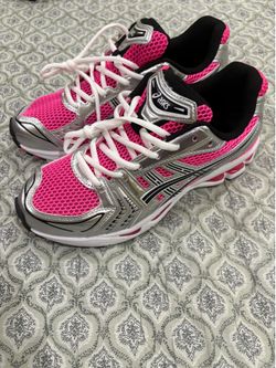 Pink Gel ASICS 9.5